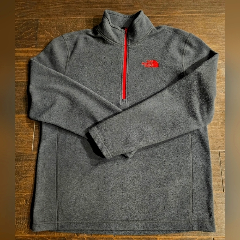 North Face Men's 1/4 Zip Fleece Pullover Size Medium